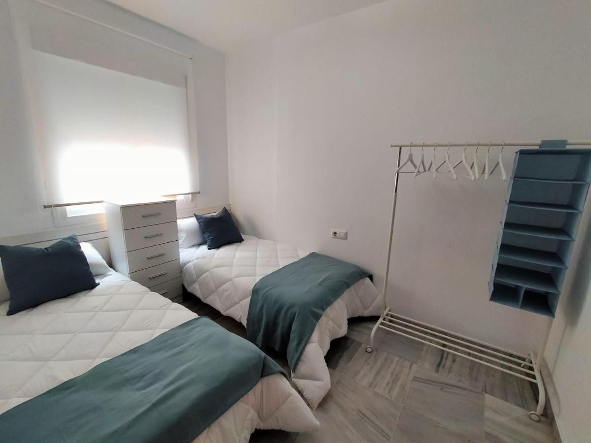 Apartamento Amplio, Seneca 1A Junto Al Centro Malaga Luaran gambar