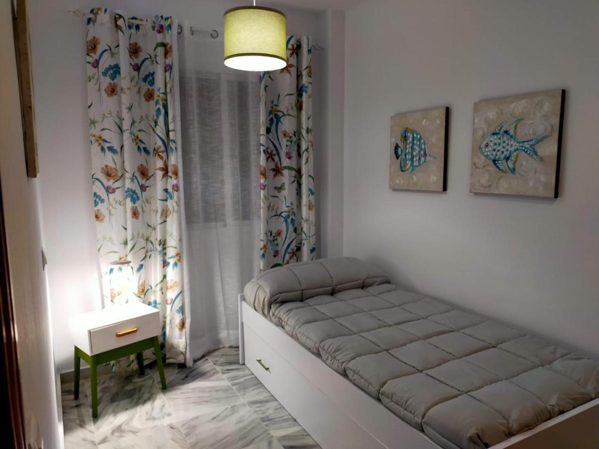 Apartamento Amplio, Seneca 1A Junto Al Centro Malaga Luaran gambar
